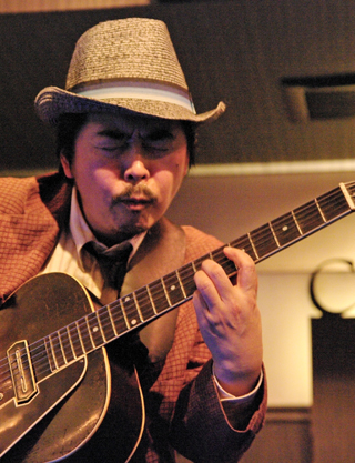 Hiroshi Hata